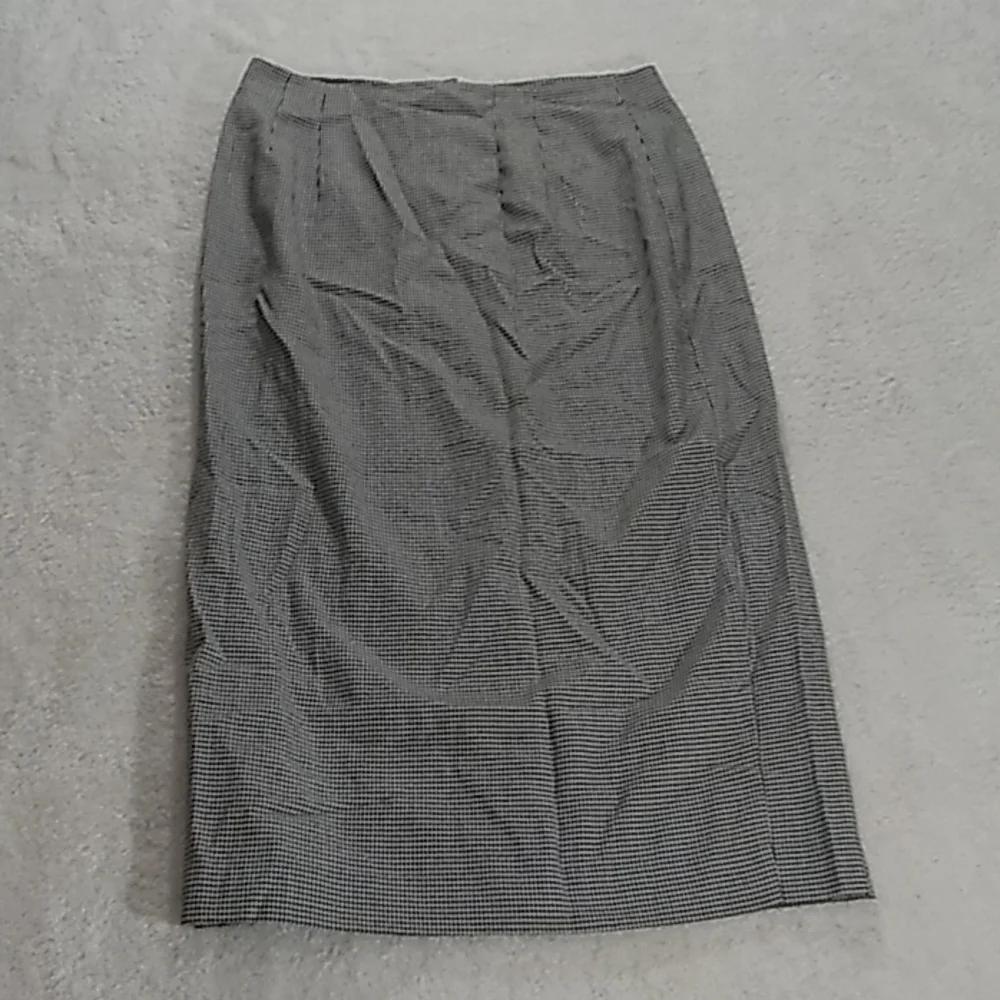 Moda Spiegel 2pc Houndstooth Suit NWOT